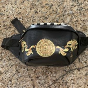 Men’s European style fanny pack